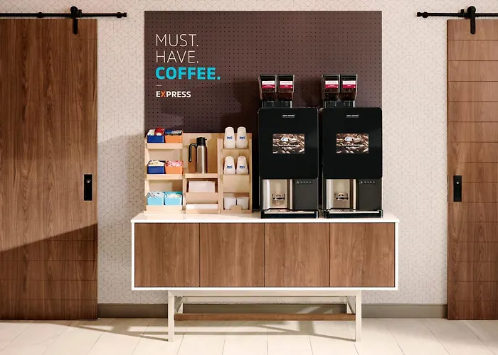 Holiday Inn Express Grove City - Premium Outlet Mall By Ihg